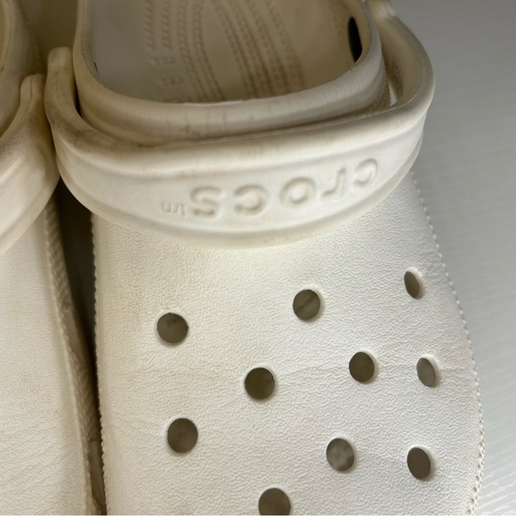 White crocs - Picture 3 of 4